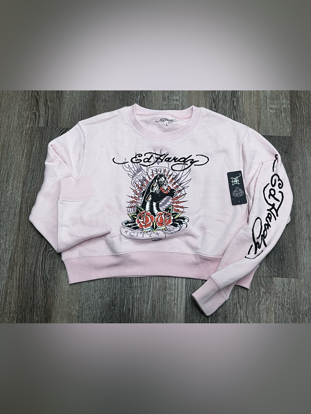 BNWT Ed Hardy Light Pink Tattoo-Print Cropped Crewneck Sweatshirt
